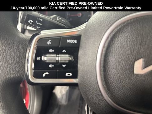 Certified 2023 Kia Sorento LX AWD/4WD image 11