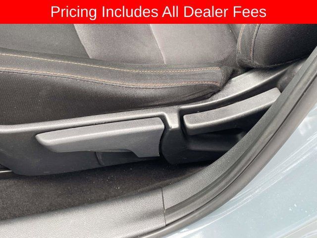 Used 2024 Nissan Sentra SR FWD image 17