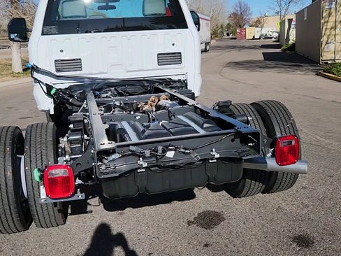 New 2024 Ford F550 XL image 43
