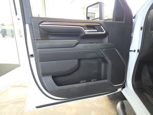 Used 2024 Chevrolet Silverado 2500 LT w/ Z71 Sport Edition AWD/4WD image 26