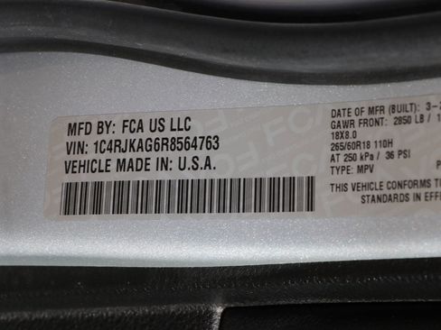 Used 2024 Jeep Grand Cherokee L Laredo AWD/4WD image 35