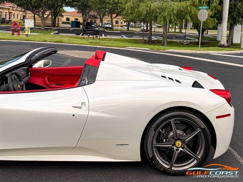 Used 2014 Ferrari 458 Spider RWD image 41