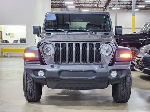 Used 2021 Jeep Wrangler Unlimited Sport AWD/4WD image 2