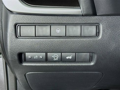 New 2026 Nissan Rogue SV FWD image 10