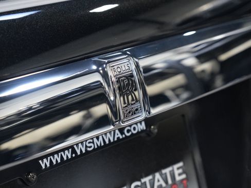 Used 2014 Rolls-Royce Wraith RWD image 22