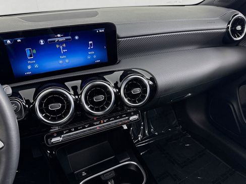 Certified 2026 Mercedes-Benz CLA 250 4MATIC image 19