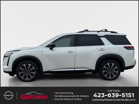 New 2026 Nissan Pathfinder Platinum w/ Cargo Package AWD/4WD image 1