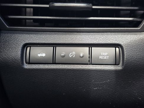 Used 2022 Nissan Altima 2.5 SV FWD image 22