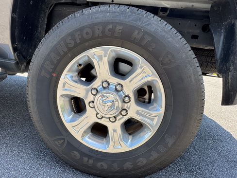 Used 2025 RAM 2500 Big Horn AWD/4WD image 21