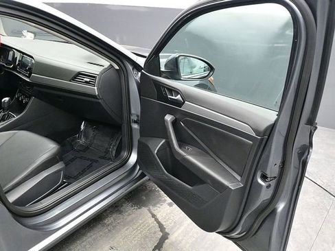 Used 2020 Volkswagen Jetta S image 10
