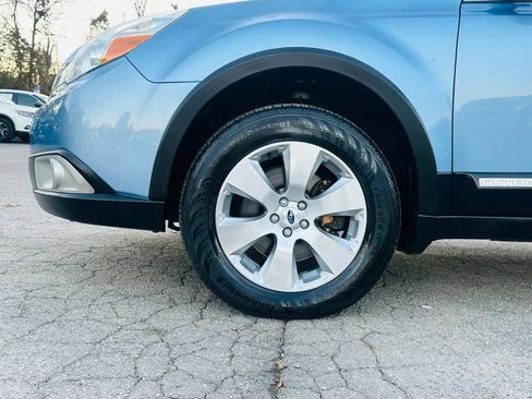 Used 2012 Subaru Outback 3.6R Limited image 37