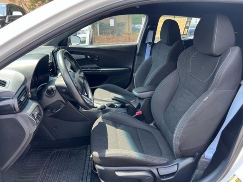 Used 2020 Hyundai Veloster N FWD image 7