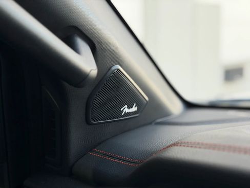 Used 2021 Nissan Titan PRO-4X w/ Pro-4x Convenience Package image 28