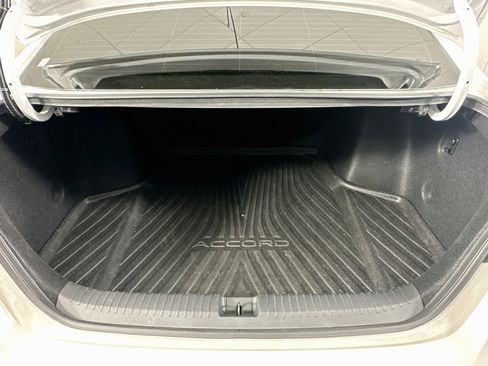 Used 2023 Honda Accord Touring image 30