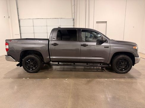 Used 2021 Toyota Tundra SR5 w/ SR5 Leather Package RWD image 4
