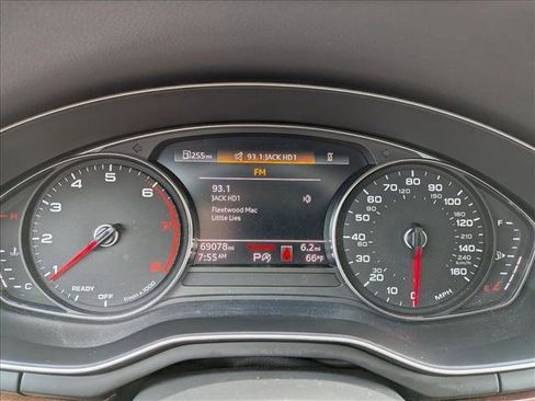 Used 2020 Audi A4 2.0T Premium w/ Convenience Package FWD image 11