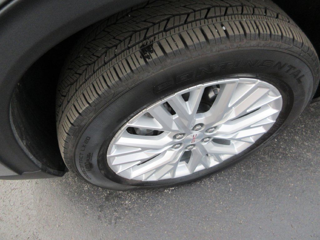 Certified 2024 GMC Acadia Elevation w/ Luxury Package FWD image 14