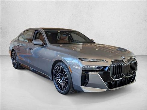 New 2026 BMW i7 xDrive60 w/ Executive Package AWD/4WD image 6