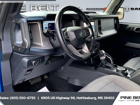 Used 2022 Ford Bronco Outer Banks image 12