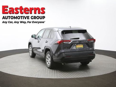 Used 2022 Toyota RAV4 LE image 65