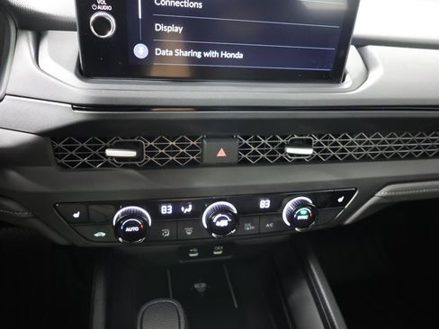 New 2026 Honda Accord SE image 15