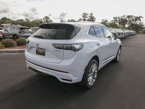 New 2026 Buick Envision Avenir image 9