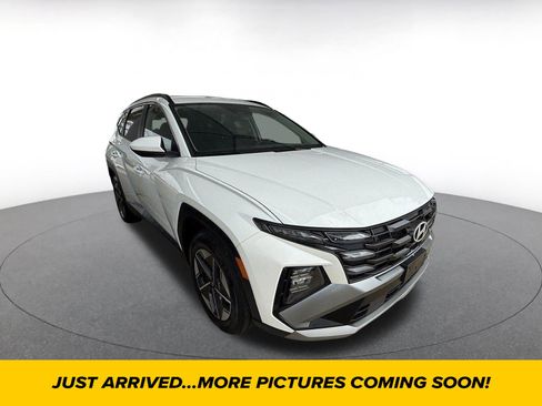 Used 2025 Hyundai Tucson SEL image 1