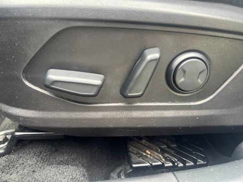 Used 2022 Hyundai Tucson Limited AWD/4WD image 14