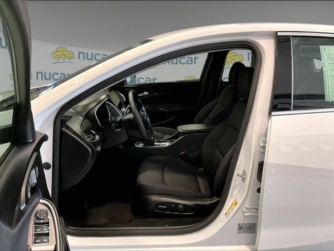 Used 2025 Chevrolet Malibu RS image 12