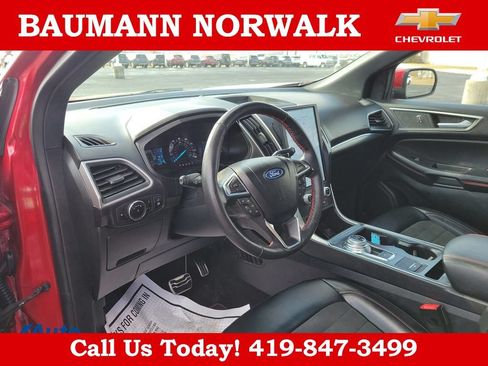 Used 2023 Ford Edge ST-Line AWD/4WD image 6