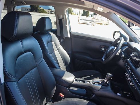 Certified 2023 Honda HR-V EX-L image 17