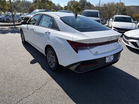 New 2026 Hyundai Elantra Blue image 5