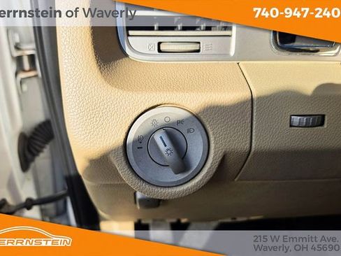 Used 2010 Lincoln Navigator L 4WD image 19