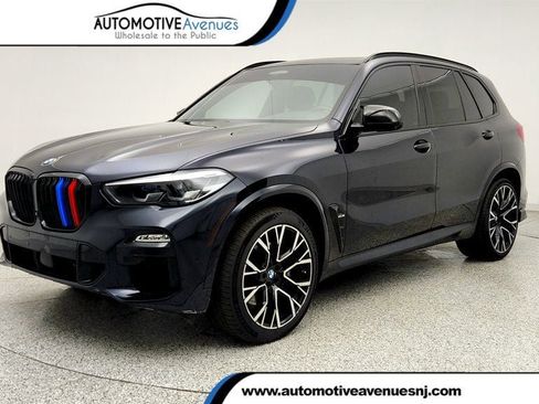 Used 2021 BMW X5 M50i AWD/4WD image 1