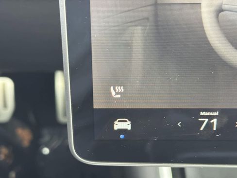 Used 2019 Tesla Model 3 Long Range image 22