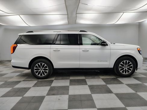 Used 2025 Ford Expedition Max Platinum AWD/4WD image 7