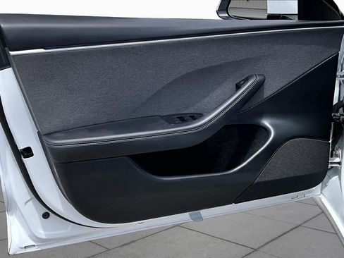 Used 2025 Tesla Model 3 Long Range RWD image 20