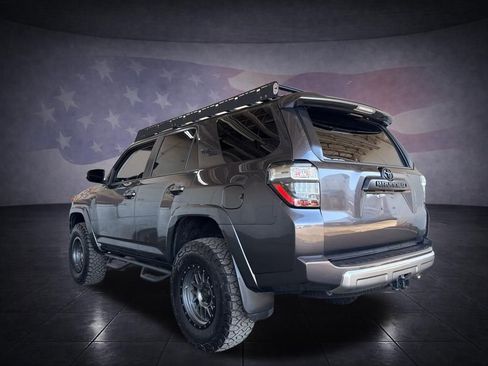 Used 2019 Toyota 4Runner TRD Off-Road Premium AWD/4WD image 3