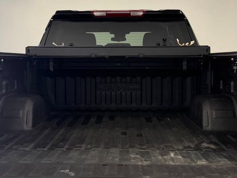 Used 2026 GMC Sierra 1500 Elevation w/ Elevation Select Package AWD/4WD image 25