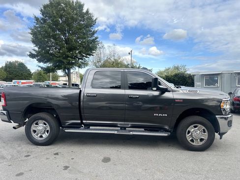 Used 2019 RAM 2500 Big Horn image 4