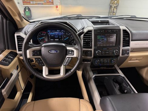 Used 2019 Ford F350 Lariat w/ Lariat Ultimate Package AWD/4WD image 23