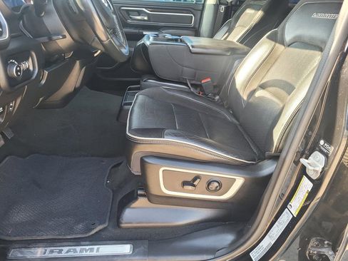 Used 2022 RAM 1500 Laramie AWD/4WD image 19