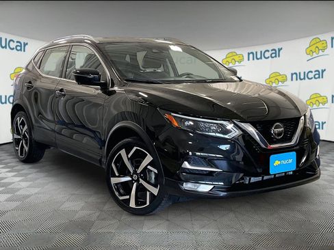 Certified 2022 Nissan Rogue Sport SL w/ Premium Package AWD/4WD image 1