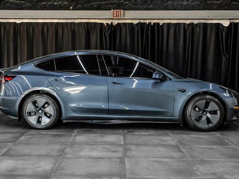 Used 2023 Tesla Model 3 Standard Range RWD image 10