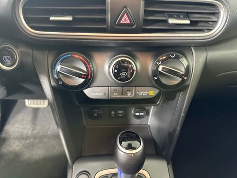 Used 2021 Hyundai Kona SEL image 23