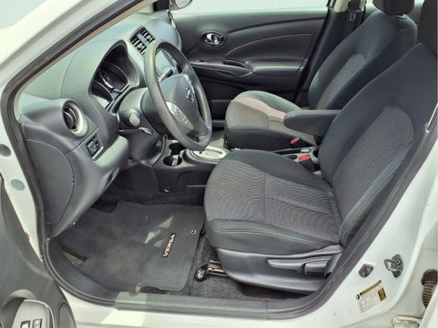 Used 2019 Nissan Versa SV FWD image 18