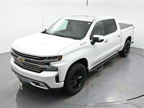 Used 2021 Chevrolet Silverado 1500 High Country w/ Safety Package II image 34