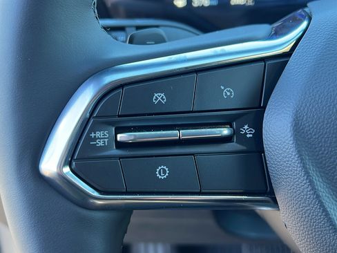 New 2026 Chevrolet Equinox LT w/ Convenience Package II image 25