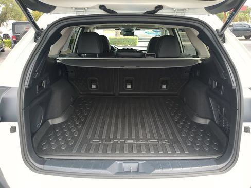 Certified 2024 Subaru Outback Touring XT AWD/4WD image 9