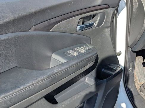 Used 2022 Honda Pilot Sport image 17